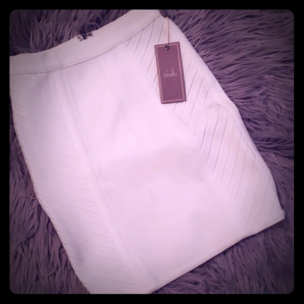 Stretta Bandage White Skirt
